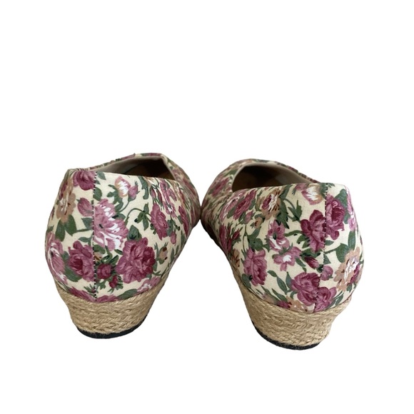 ROS HOMMERSON FLORAL FLATS, SIZE 8W - Picture 3 of 6